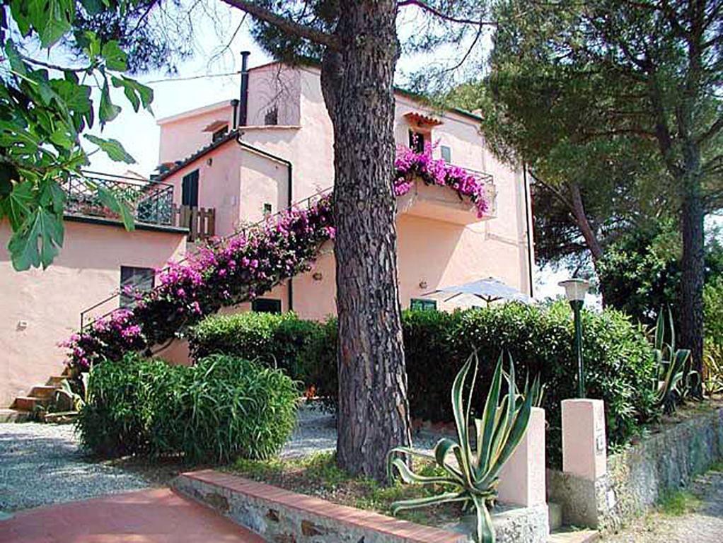 Villa San Giuseppe Porto Azzurro Exterior photo